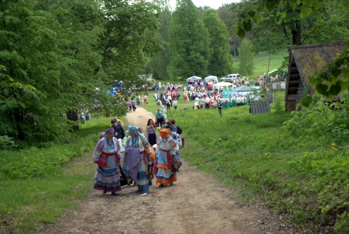 гуляния