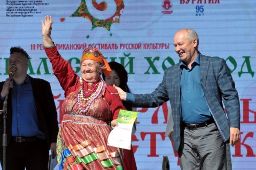 м8